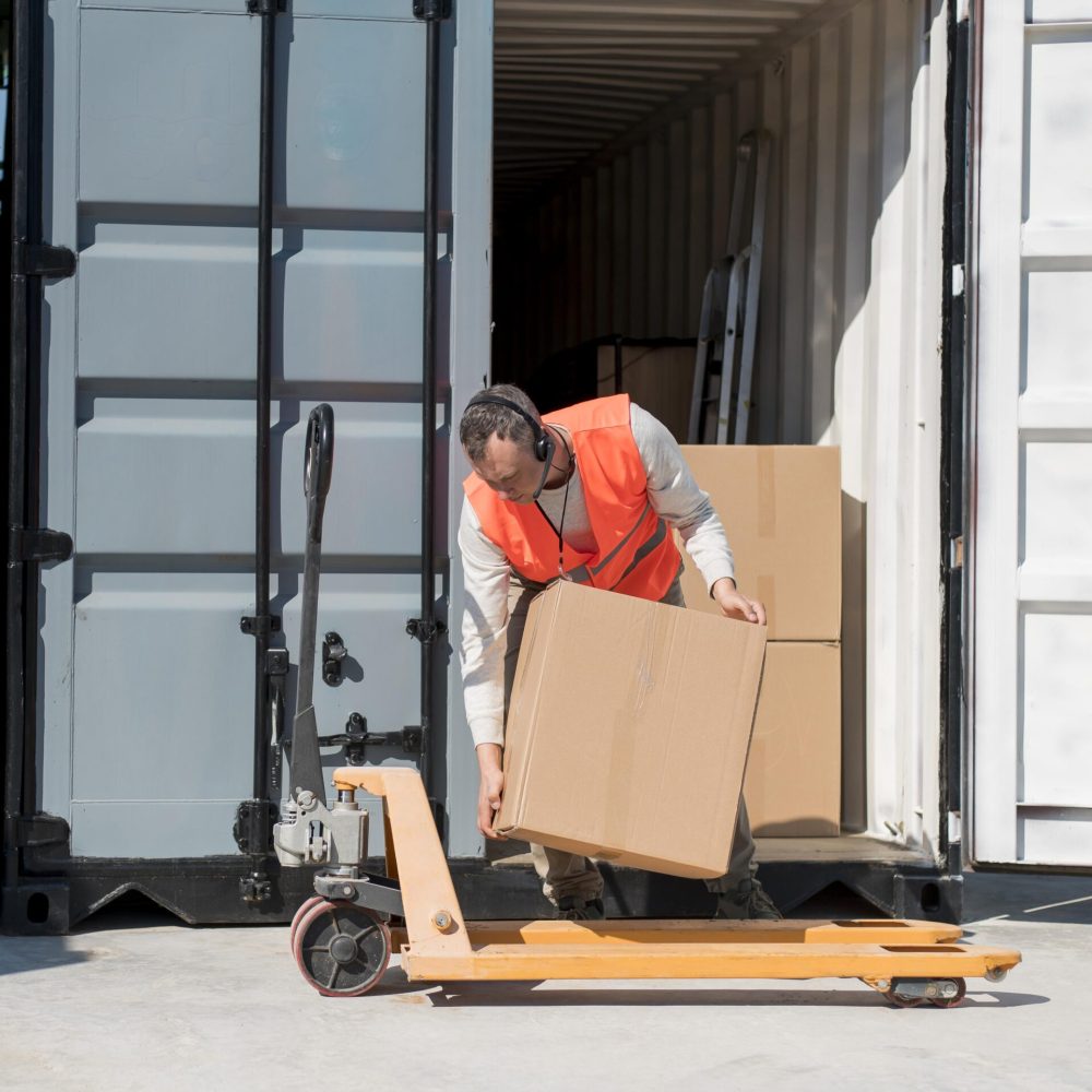 full-shot-man-carrying-box